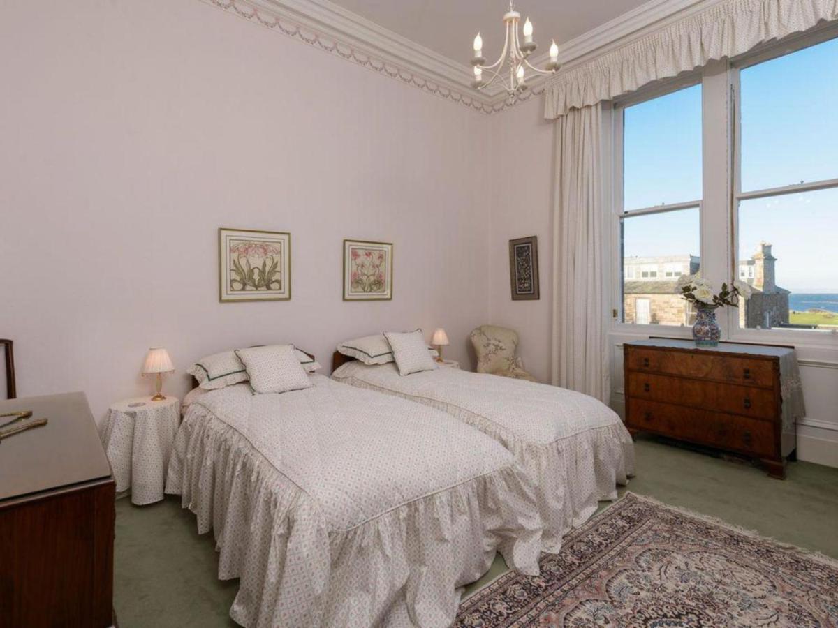 Benholm -Stunning 3-Bed Apartment In North Berwick Buitenkant foto